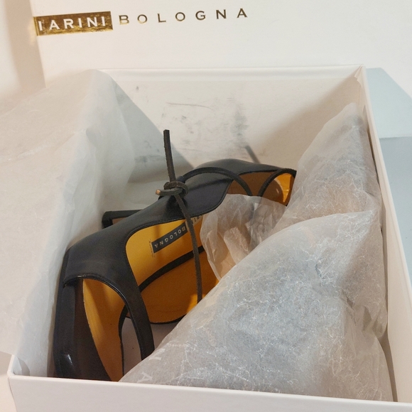 Chiarini Bologna black leather flared heel D'Orsay pumps, EU40, NWT - Picture 14 of 14